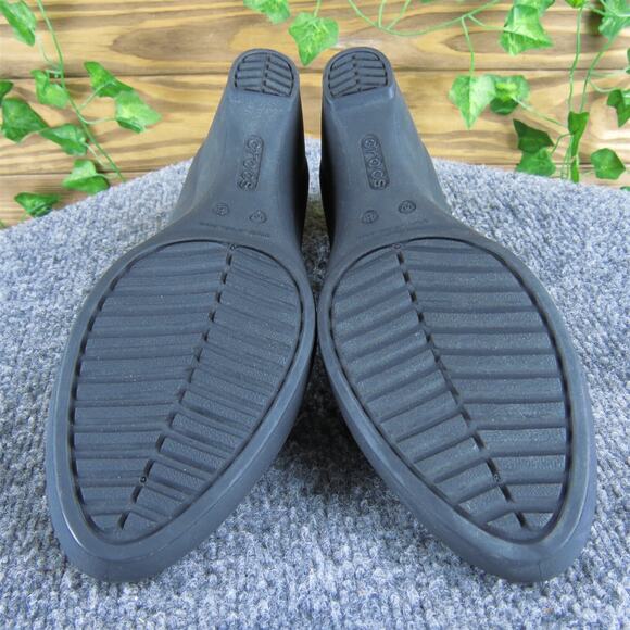 Crocs Women's Pump Black Synthetic Pump 8 Medium Gently Used 2025 - Picture 8 of 8